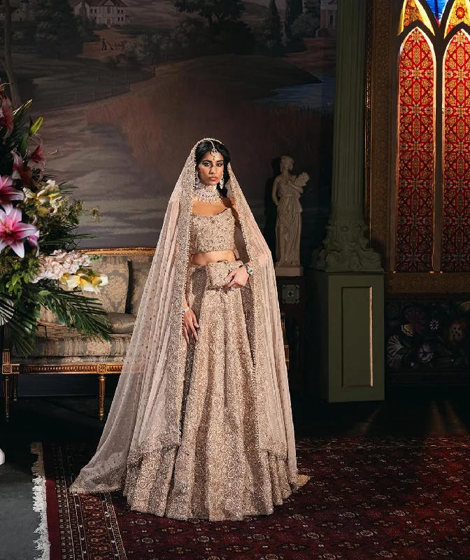 Pakistani Bridal Dress in Choli Dupatta Lehenga Style