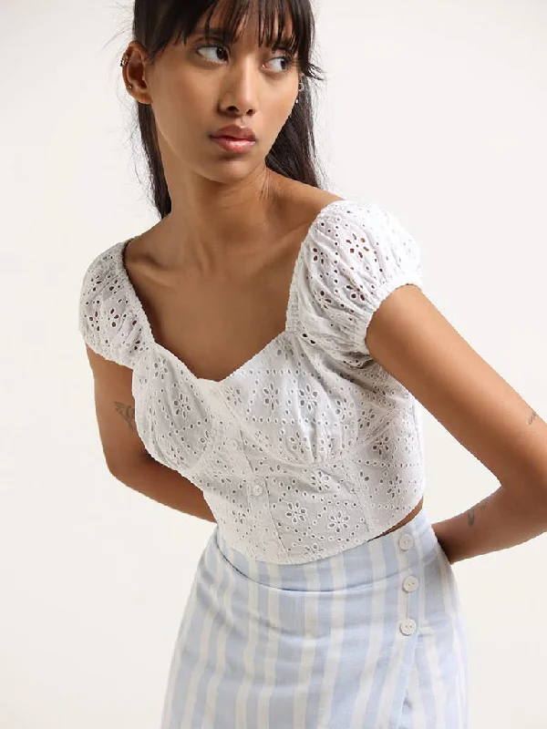 Bombay Paisley White Cotton Schiffli Crop Top Collared Crew Neck Turtle Neck