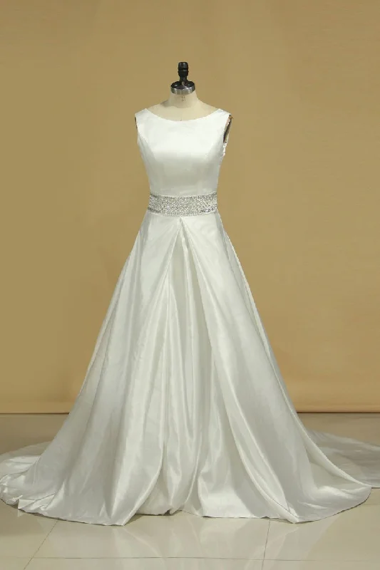 Scoop Neckline Princess Open Back Wedding Dress Chapel Train Satin sweetheart Neckline Romantic Scoop Neckline Princess Open Back Wedding Dress Chapel Train Satin sweetheart Neckline Romantic