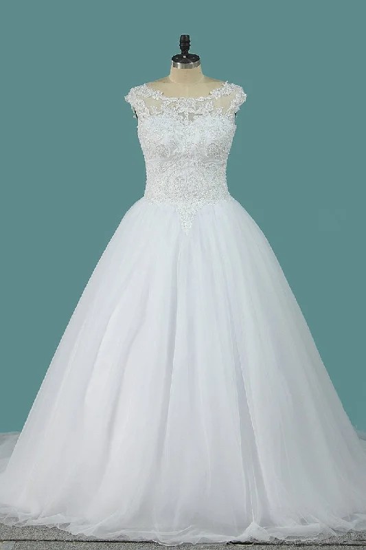 Scoop Tulle Ball Gown Wedding Dresses With Applique Court Train Tunics Sophisticated sleek Scoop Tulle Ball Gown Wedding Dresses With Applique Court Train Tunics Sophisticated sleek