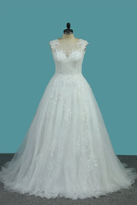 Scoop Tulle & Lace A Line With Applique Sweep Train Wedding Dresses Tunics Essential wardrobe Scoop Tulle & Lace A Line With Applique Sweep Train Wedding Dresses Tunics Essential wardrobe