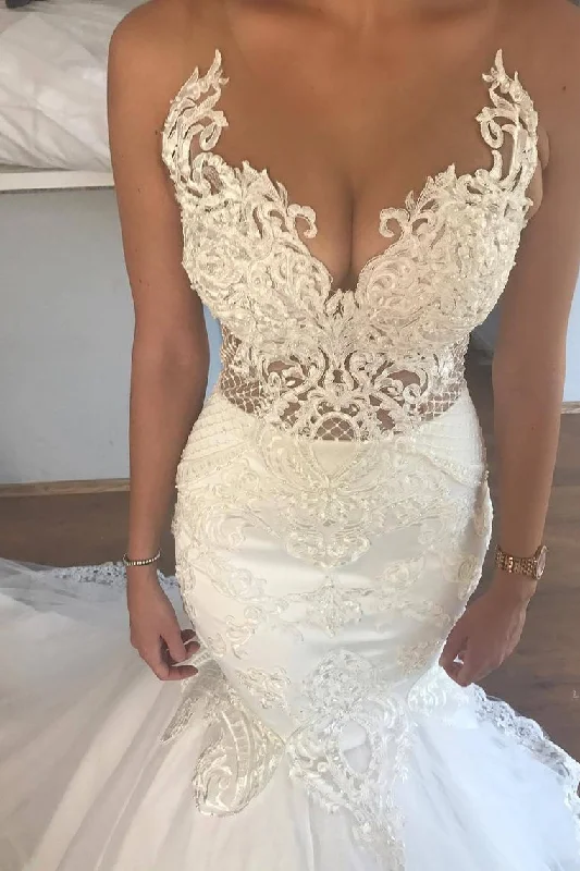 Sexy Mermaid/Trumpet Wedding Dresses Scoop Tulle With Applique Court Train Tunics Trendy modern Sexy Mermaid/Trumpet Wedding Dresses Scoop Tulle With Applique Court Train Tunics Trendy modern