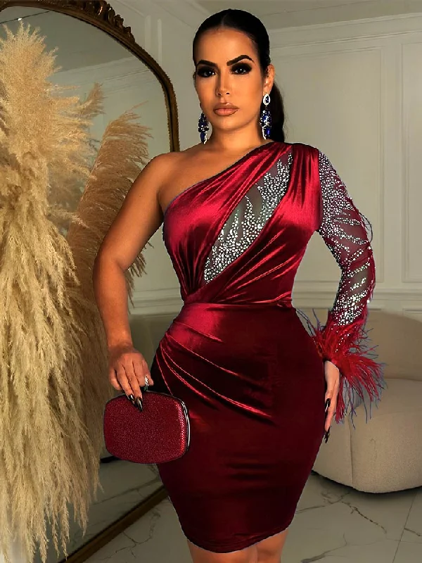 Women Velvet Sexy Feather One Shoulder Mini Dress 2023 Long Sleeve Backless Elegant Gown Female Rhinestone Evening Dresses Tunics Versatile functional Women Velvet Sexy Feather One Shoulder Mini Dress 2023 Long Sleeve Backless Elegant Gown Female Rhinestone Evening Dresses Tunics Versatile functional