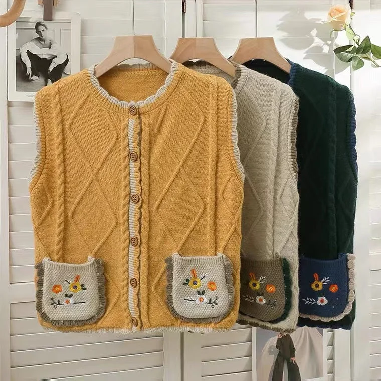 Vintage, Patchwork, Plaid, Loose Waistcoat, Embroidered Round Neck Single Breasted Cardigan Waistcoat S4360 Lightweight Heavyweight Midweight Vintage, Patchwork, Plaid, Loose Waistcoat, Embroidered Round Neck Single Breasted Cardigan Waistcoat S4360 Lightweight Heavyweight Midweight